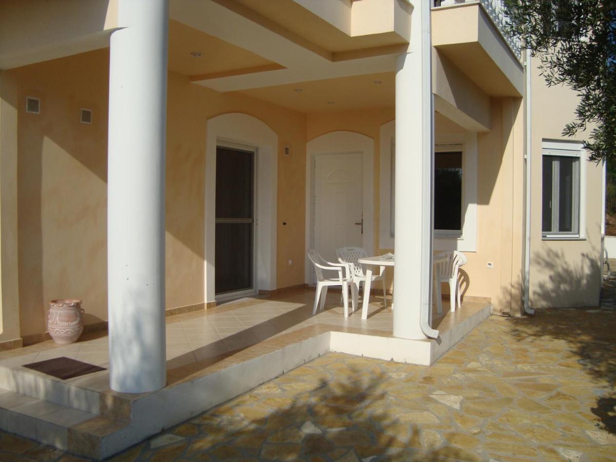 Villa Carisma Livadhákia Dış mekan fotoğraf